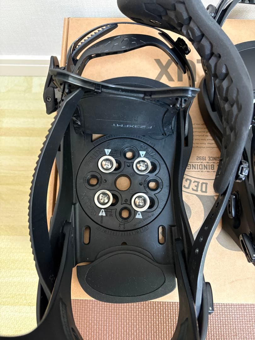 FLUX XF TRIPLE DECADE 限定 / Mサイズ