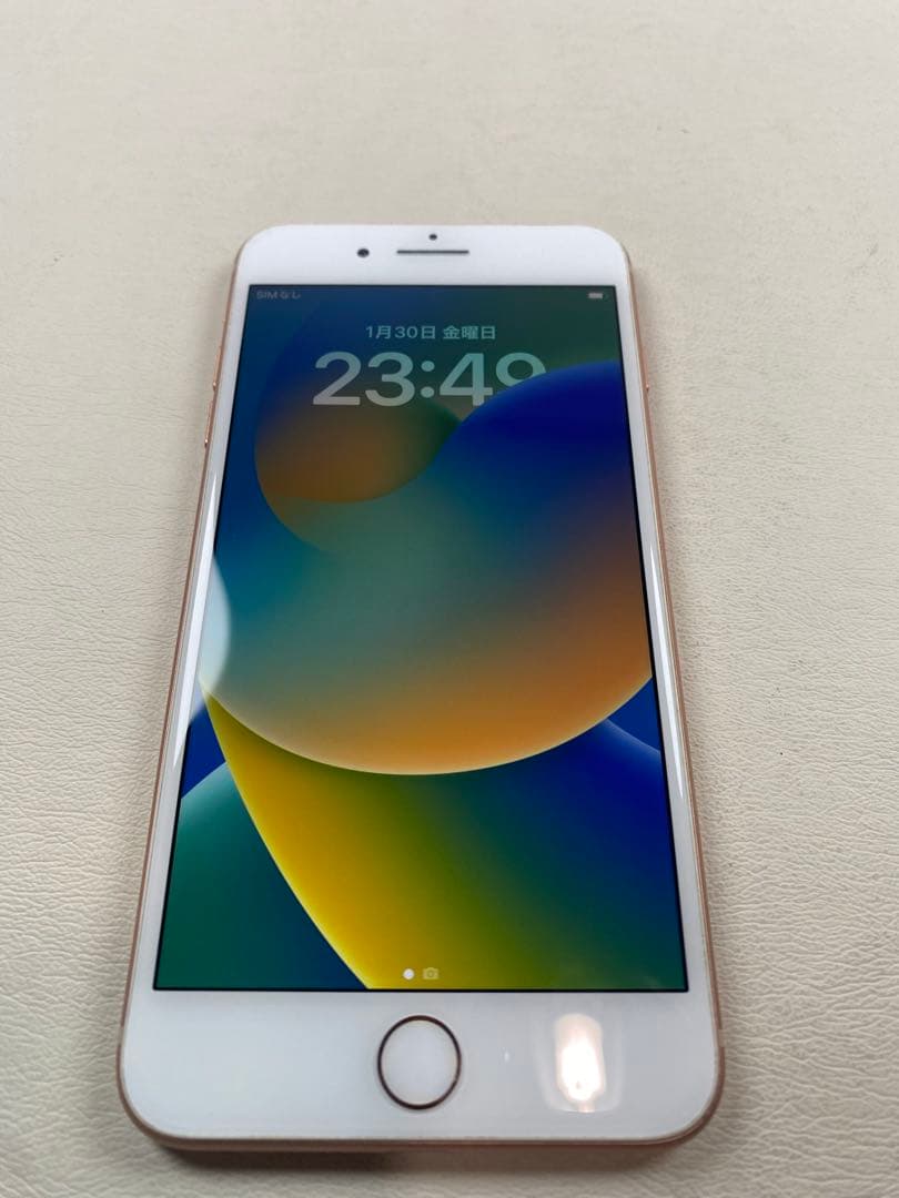 iPhone8 プラス　SIMフリー