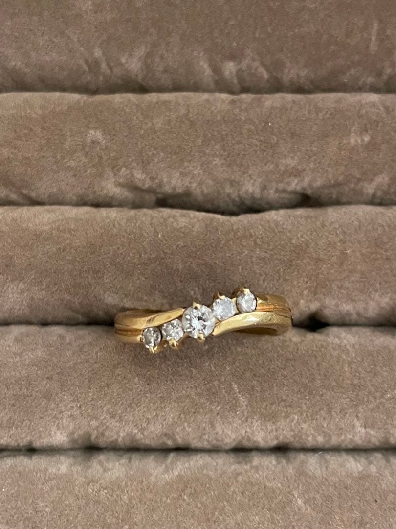 18Kダイヤ付きレディースリング