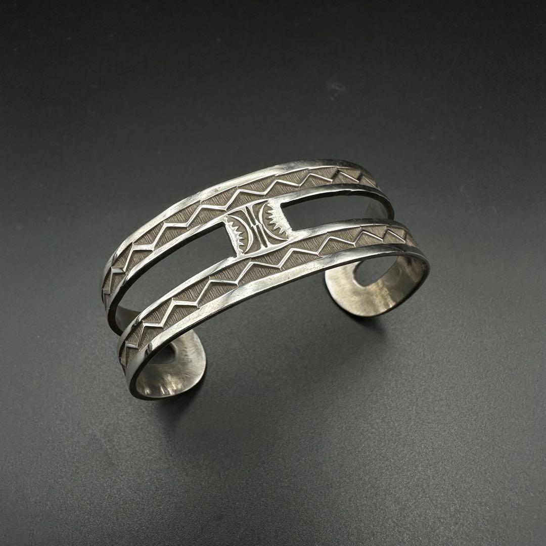 NAVAJO Sunshine Reeves H型 バングル 2.1cm幅