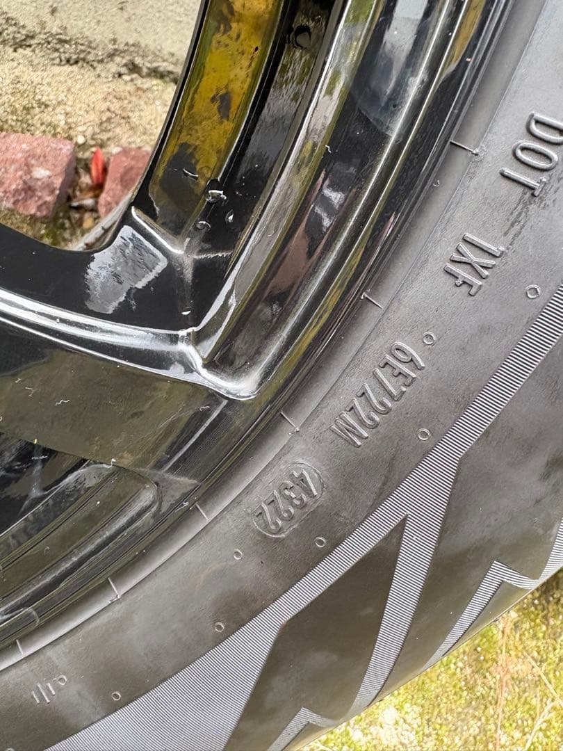 ピレリ 225/65/17 スタッドレス4本セット ハリアー RAV4系