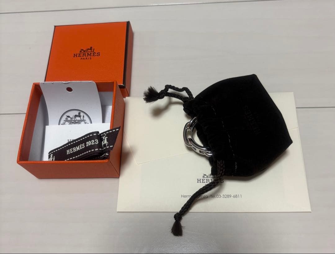 HERMES エルメス スカーフリング 90