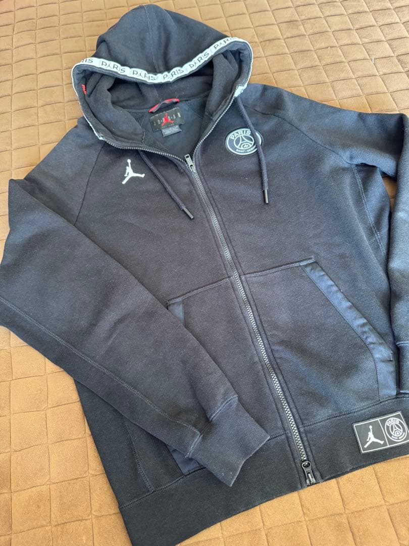 パリサンジェルマン　ジップパーカー　NIKE ジョーダンコラボ