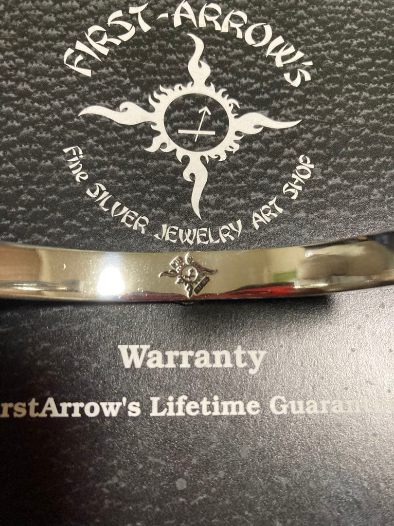 ファーストアローズ　K18付　8mm バングル FIRST ARROW'S