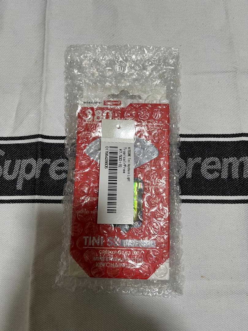 未使用品: Supreme Nitecore Tini Tropical