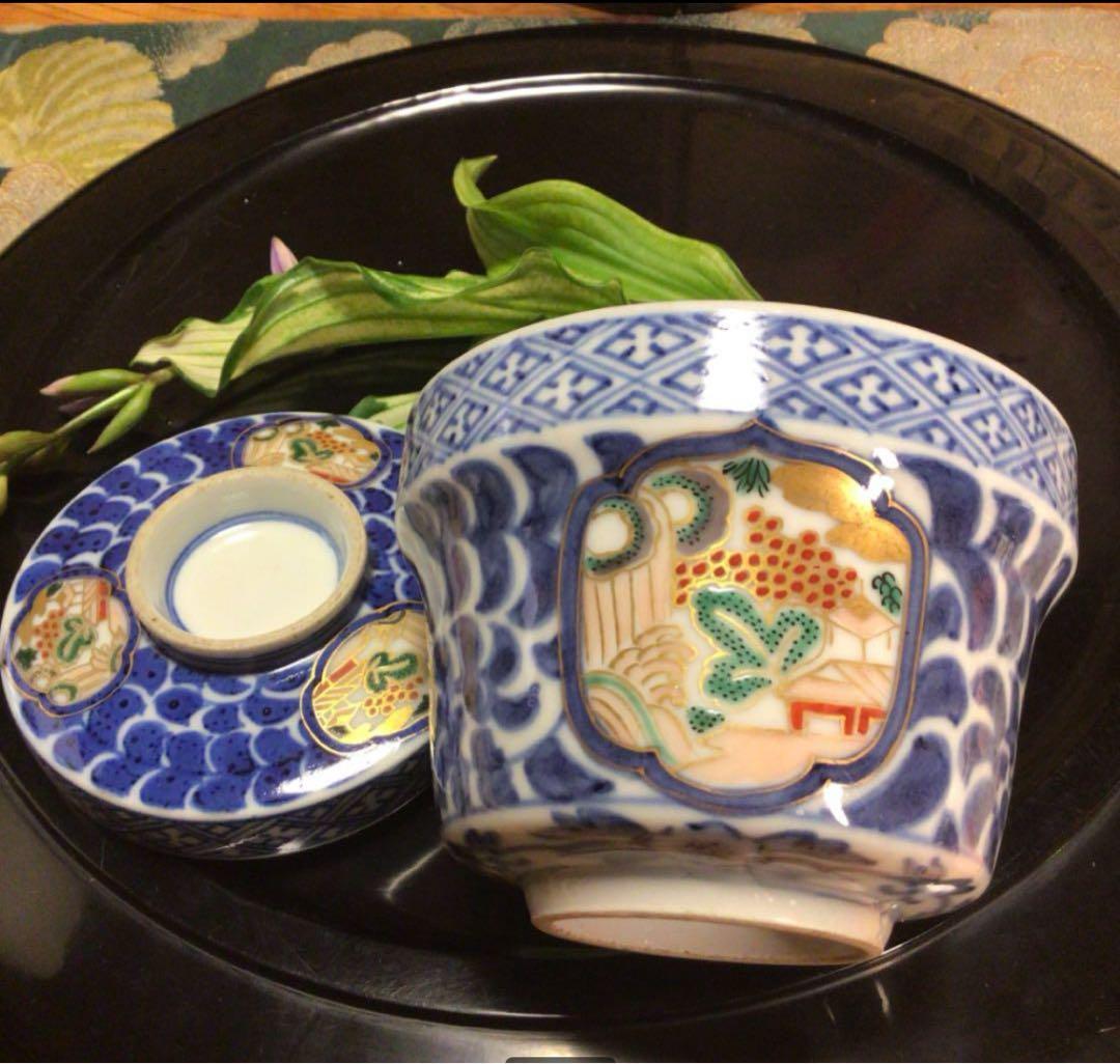 A1032 古伊万里染錦手　唐草　窓絵山水紋様　蓋茶碗　1客