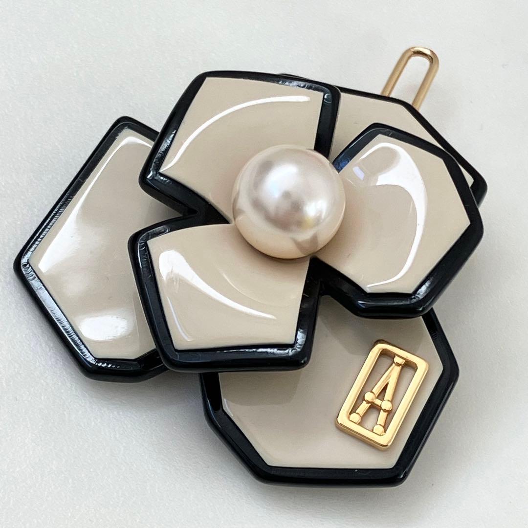 【完売品】ALEXANDRE DE PARIS ✨ カメリアボールピン　ヘアピン