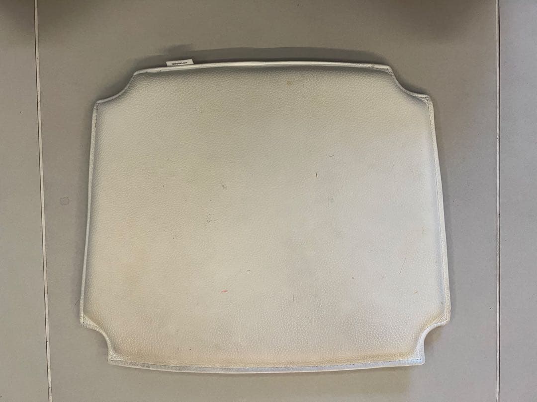 CARL HANSEN&SONカールハンセン Yチェア シートクッションレザー①