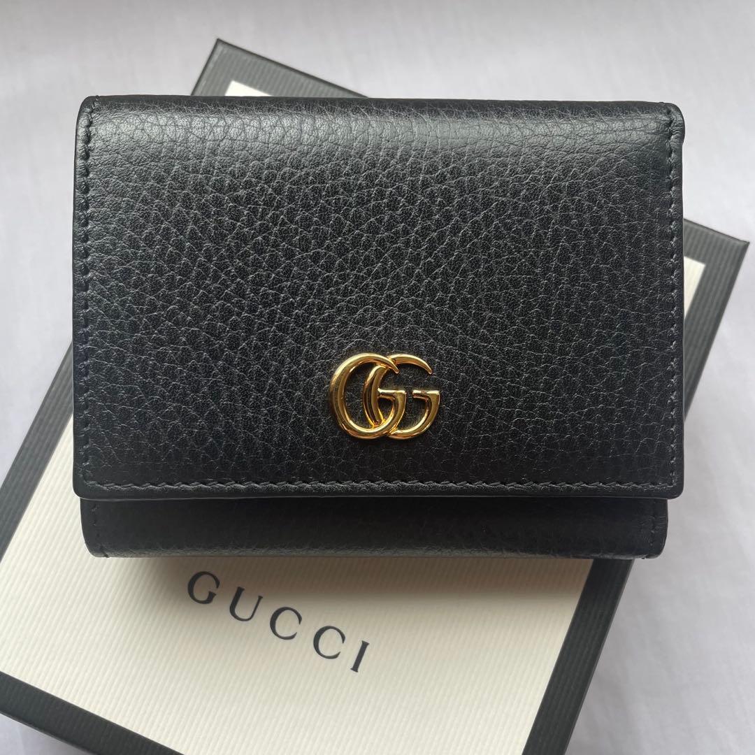 GUCCI ブラックレザー 三つ折り財布