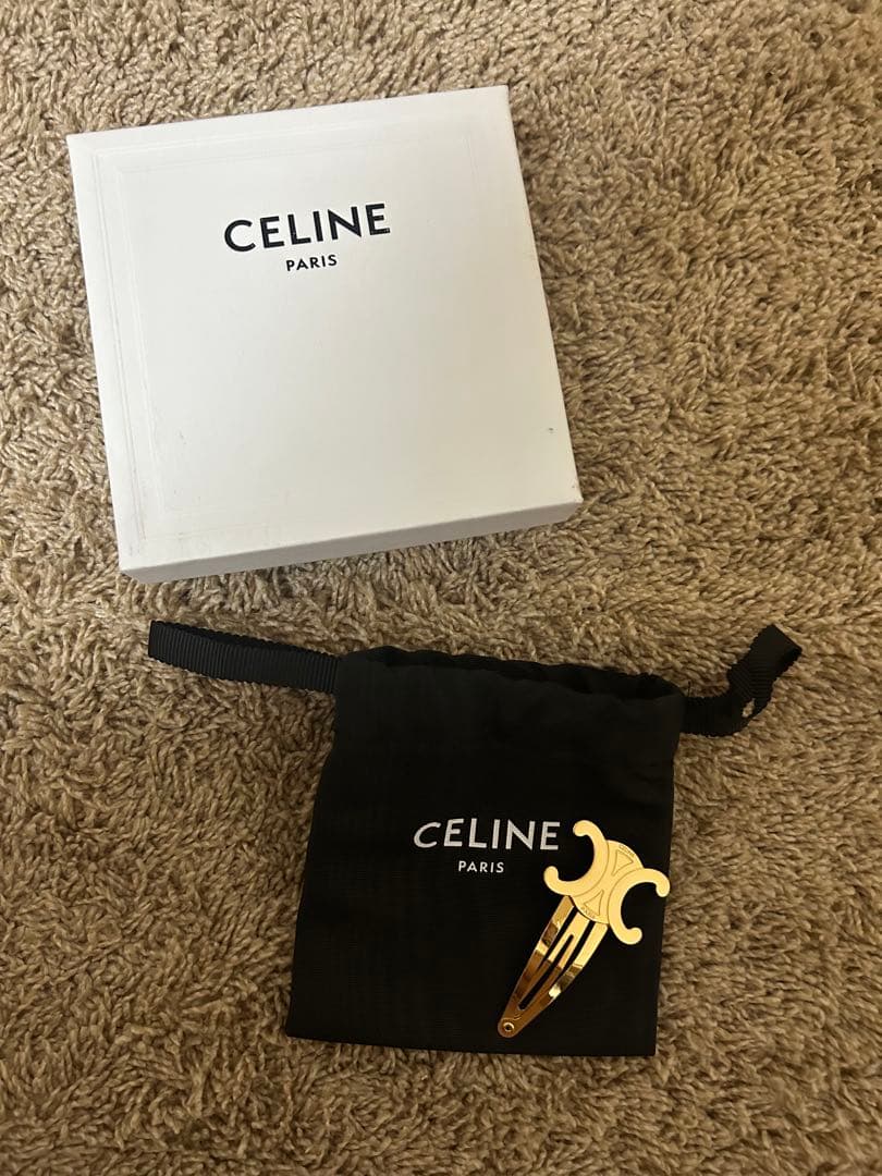 CELINE ゴールド ヘアクリップ 1つのみ
