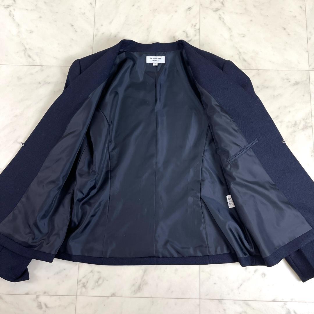 大きいサイズ 17号 ノーカラー パンツスーツ 4L ラズベリーベレット 紺色