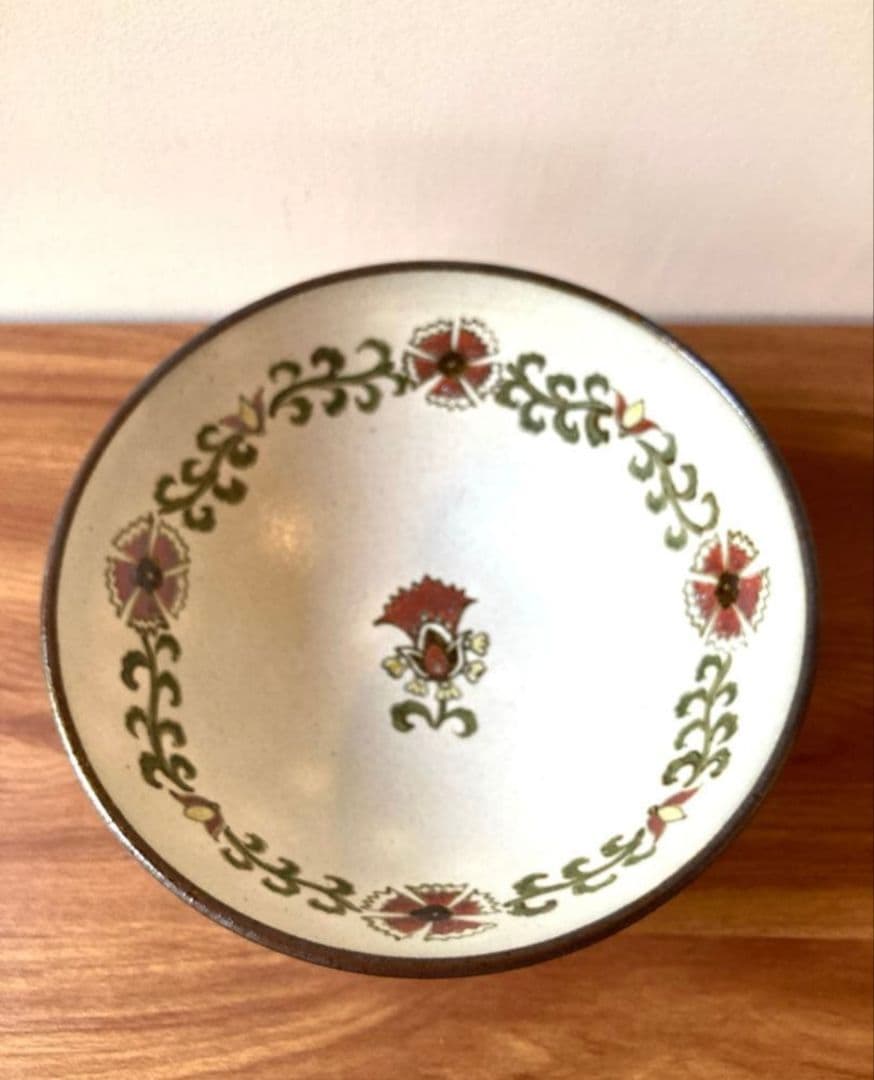 ヒズミ峠舎　器ボウル 花モチーフ