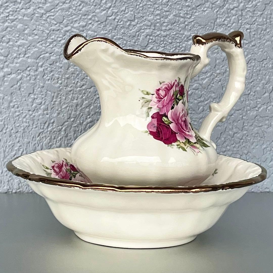 レア　英国アンティーク　洗面セット　ウォータージャグ(ピッチャー) & ボウル