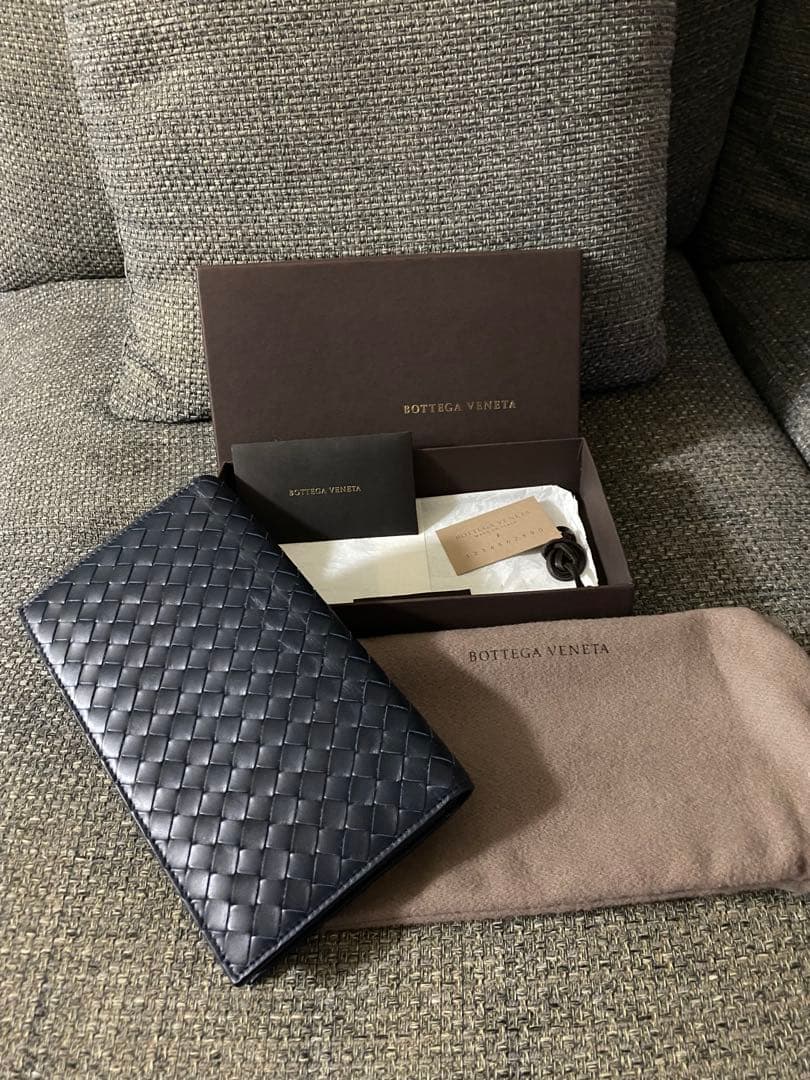 ボッテガヴェネタ付属品全てあります☆新品同様国内正規品☆ボッテガヴェネタ長財布