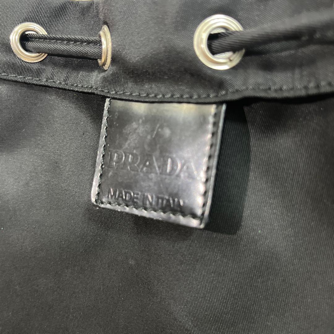 PRADA 黒 ナイロンポーチ　美品