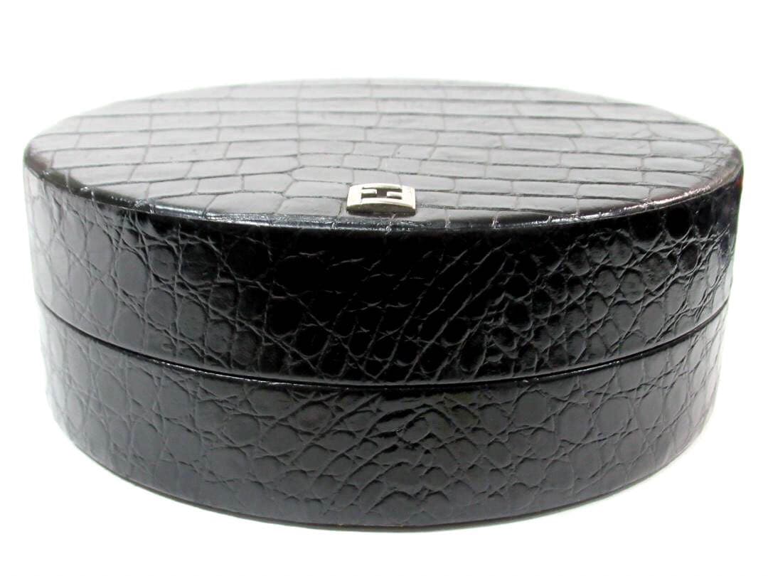 FENDI フェンディ Casa フェンディ ブラック レザー ボックス カーサ