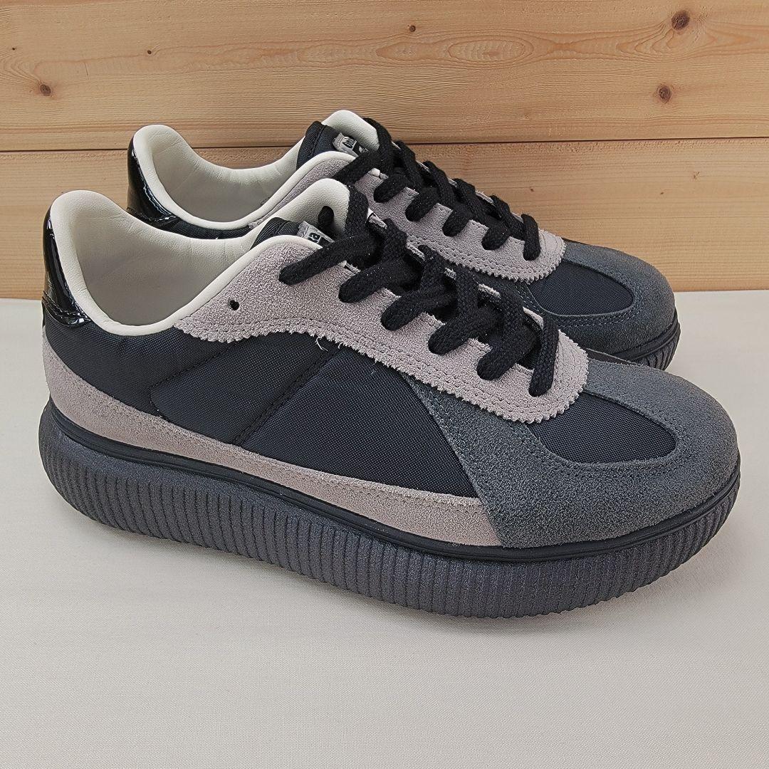 オニツカタイガー デレシティ ブラック/グレー 24.5cm