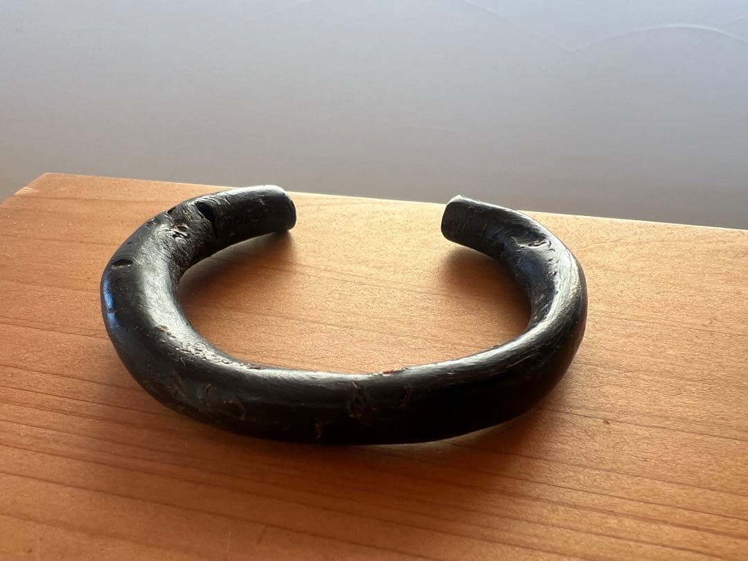 レッドリーチュエ　海外バングル　コーラルバングル　WBA購入