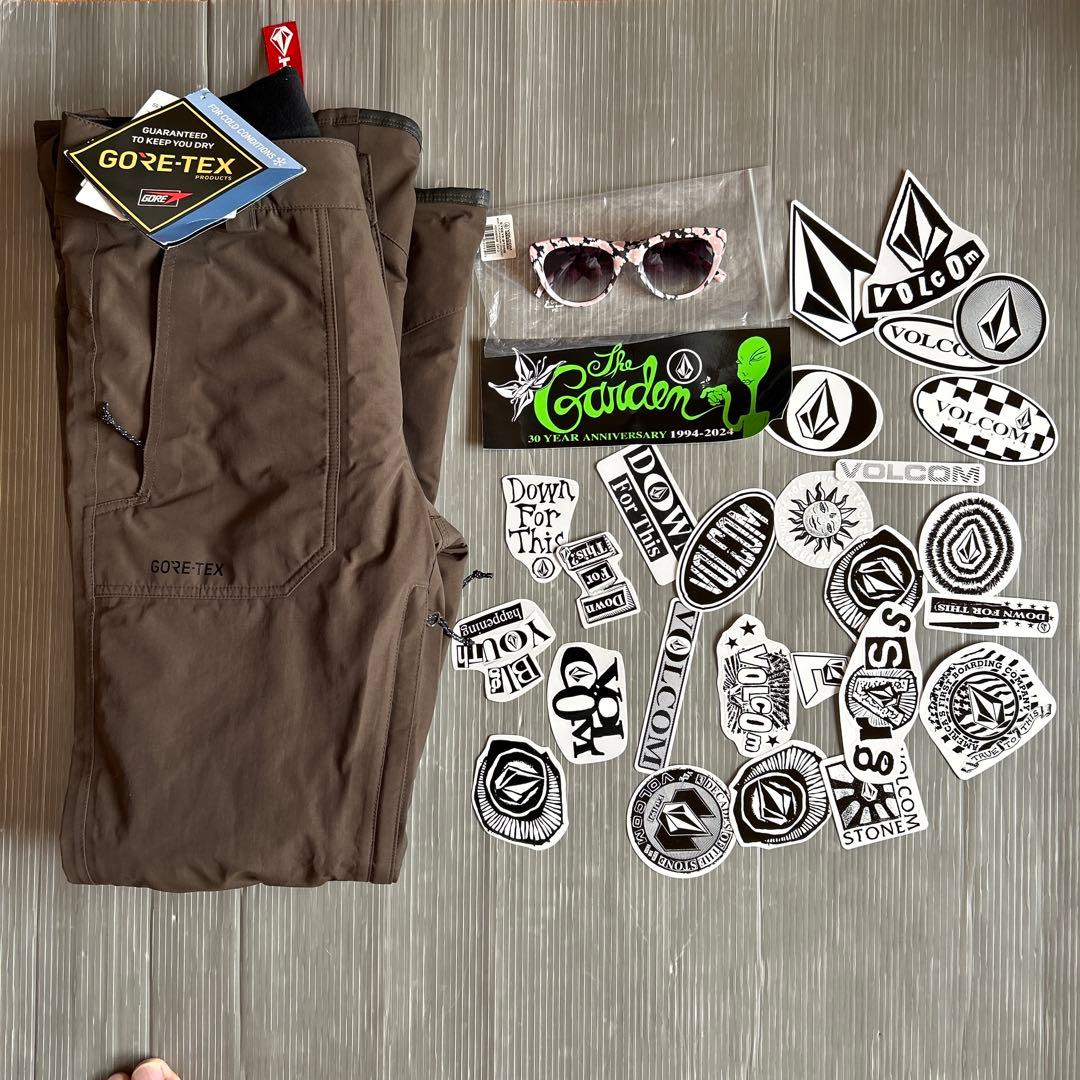 【新品未使用】VOLCOM ボルコム スノボ スノーボード ウェア