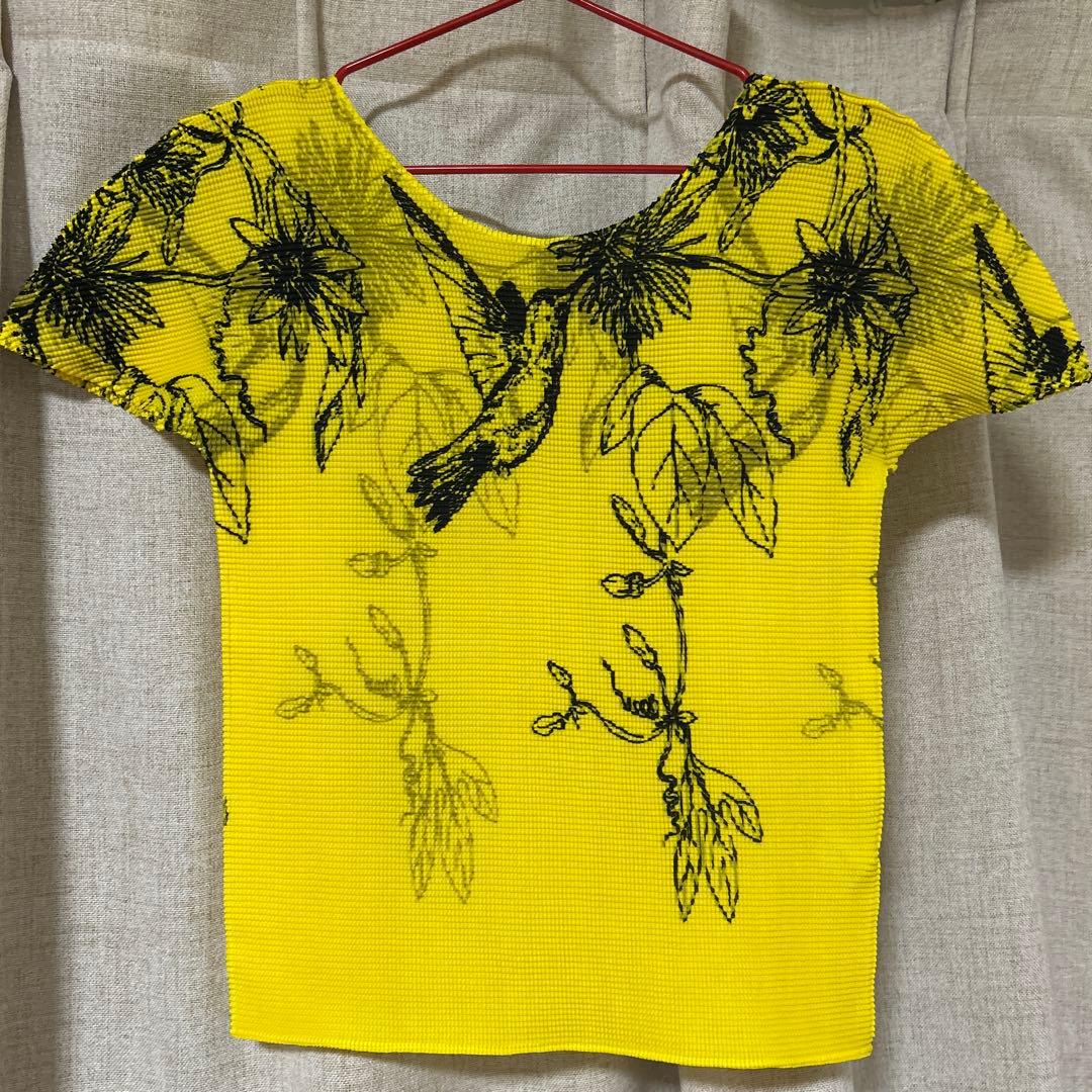 kaupili様　ISSEY MIYAKE me半袖トップス