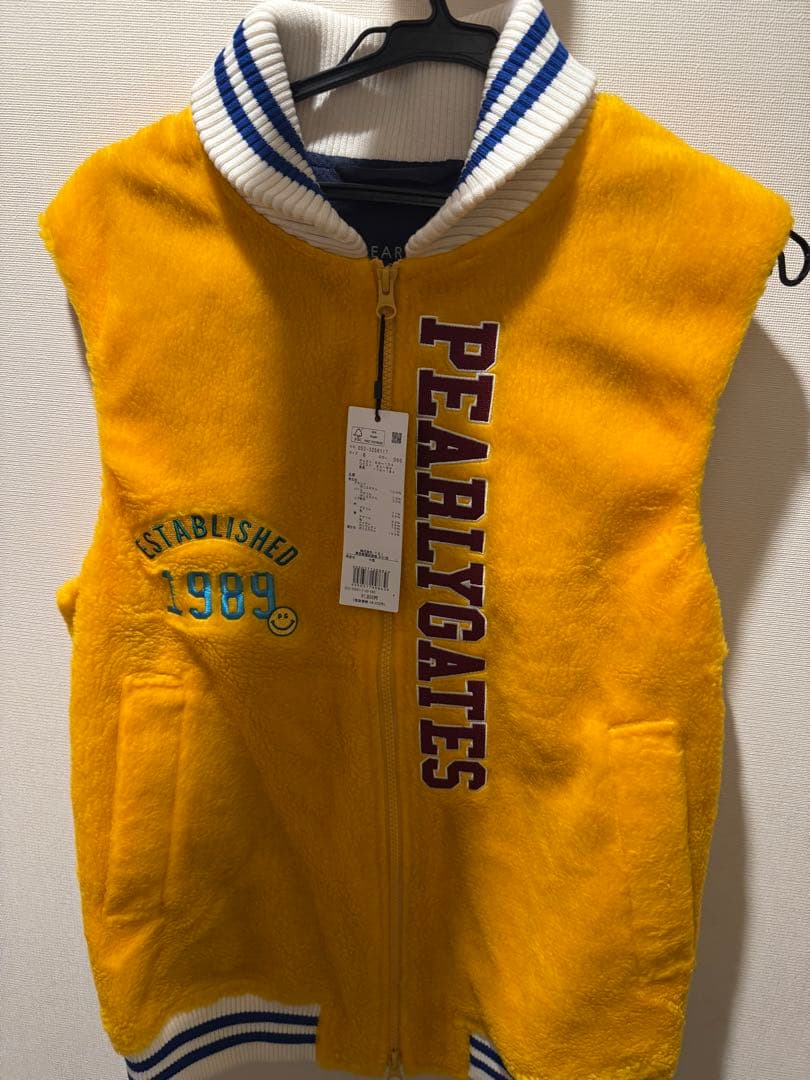 PEARLY GATES ベスト　サイズ6