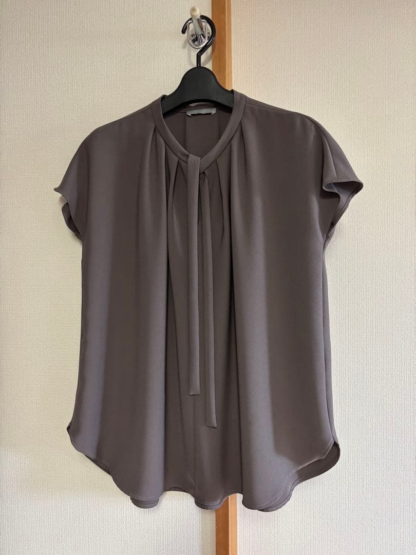 theory luxe ダークブラウン半袖ブラウスフレンチスリーブ38