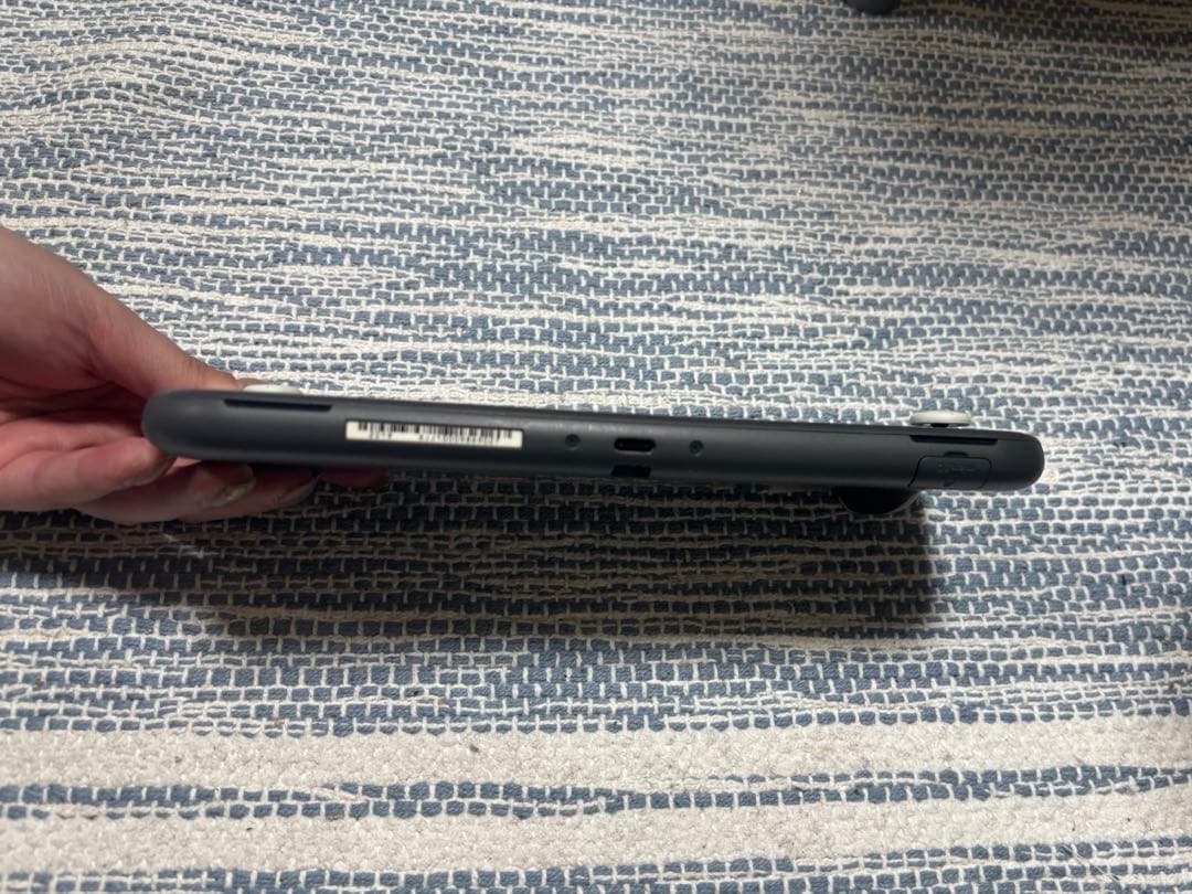 y*o様 【中古】Switch Light 本体