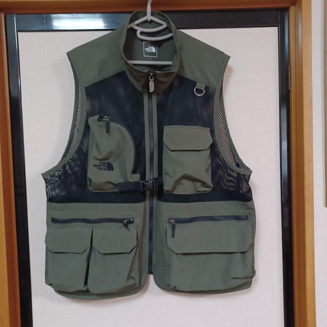 お殿美品THE NORTH FACE メッシュベストオリーブNP22431
