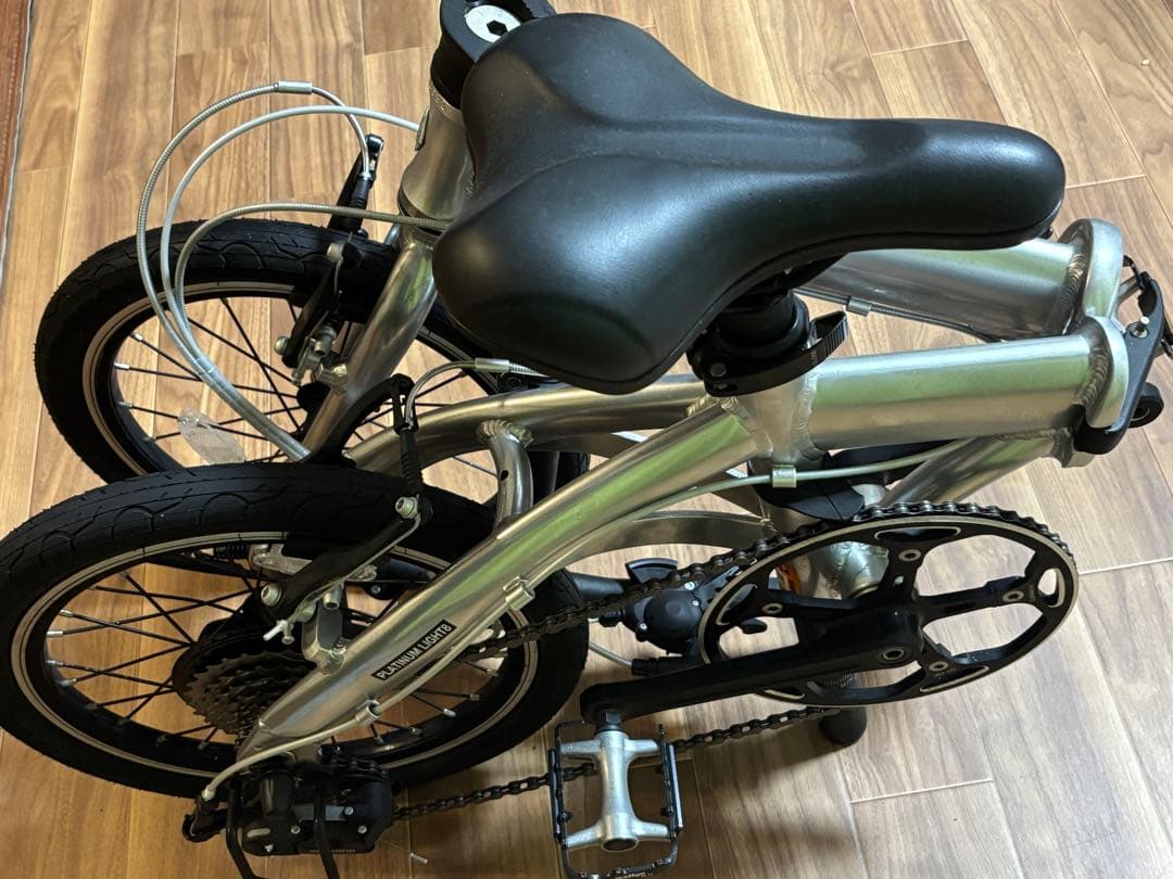 ルノー(RENAULT) 軽量・コンパクト 8.8kg 16インチ折り畳み自転車