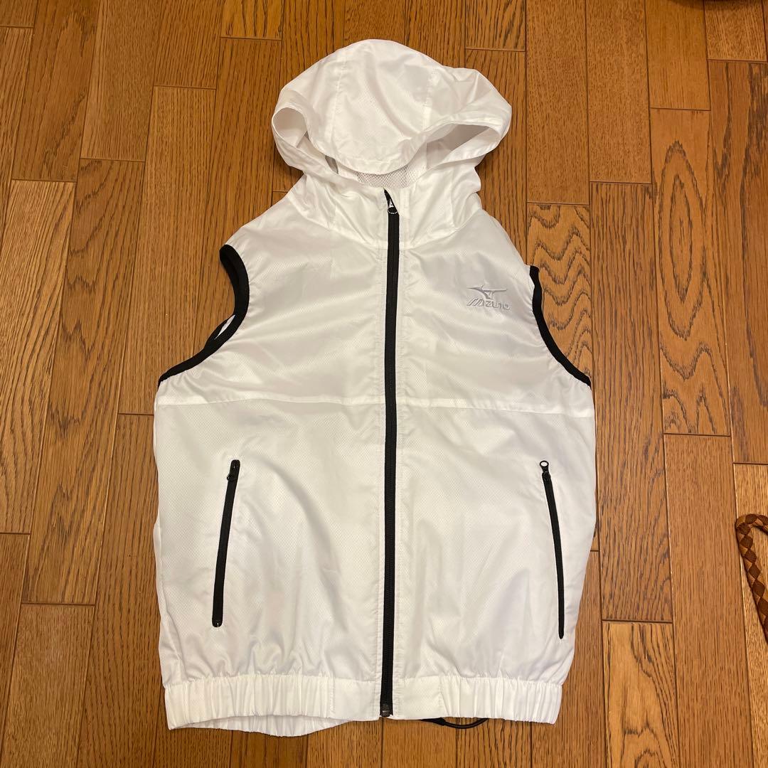ミズノ　ファンつきベスト　バッテリーつき