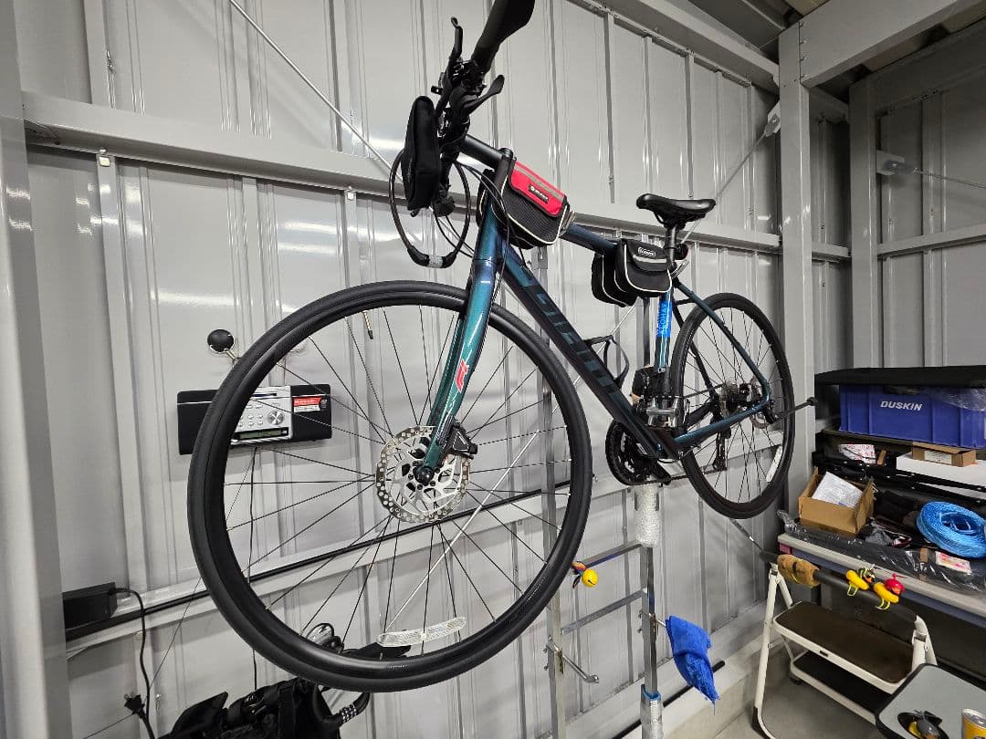 サイクリングシーズン来る！美品現状装備フルセットジャイアントRX２ディスク