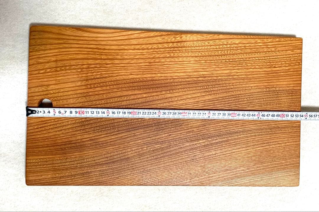 赤欅一枚板 オシャレカッティングボード　まな板