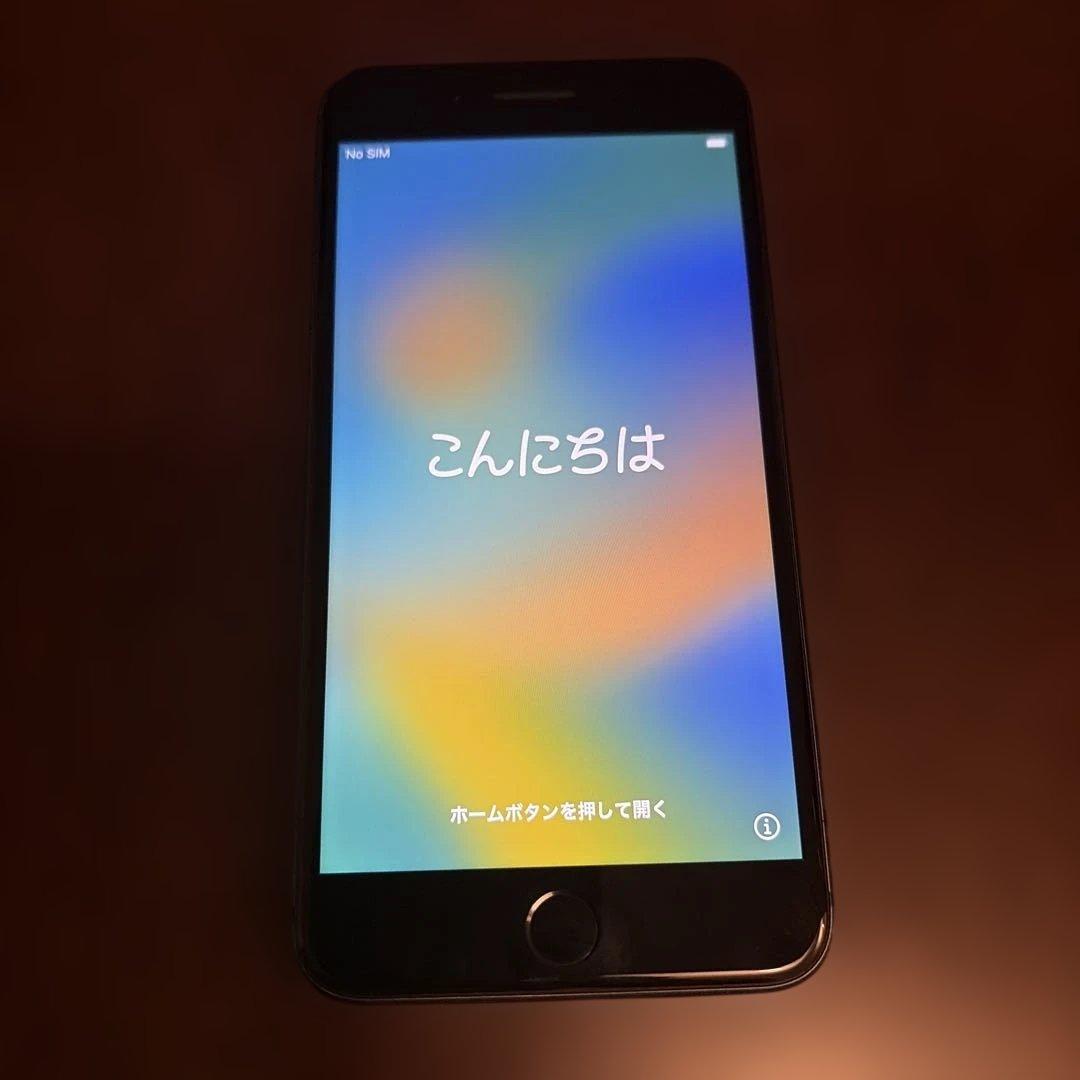 iPhone8Plus 64GB スペースグレー 本体 au回線
