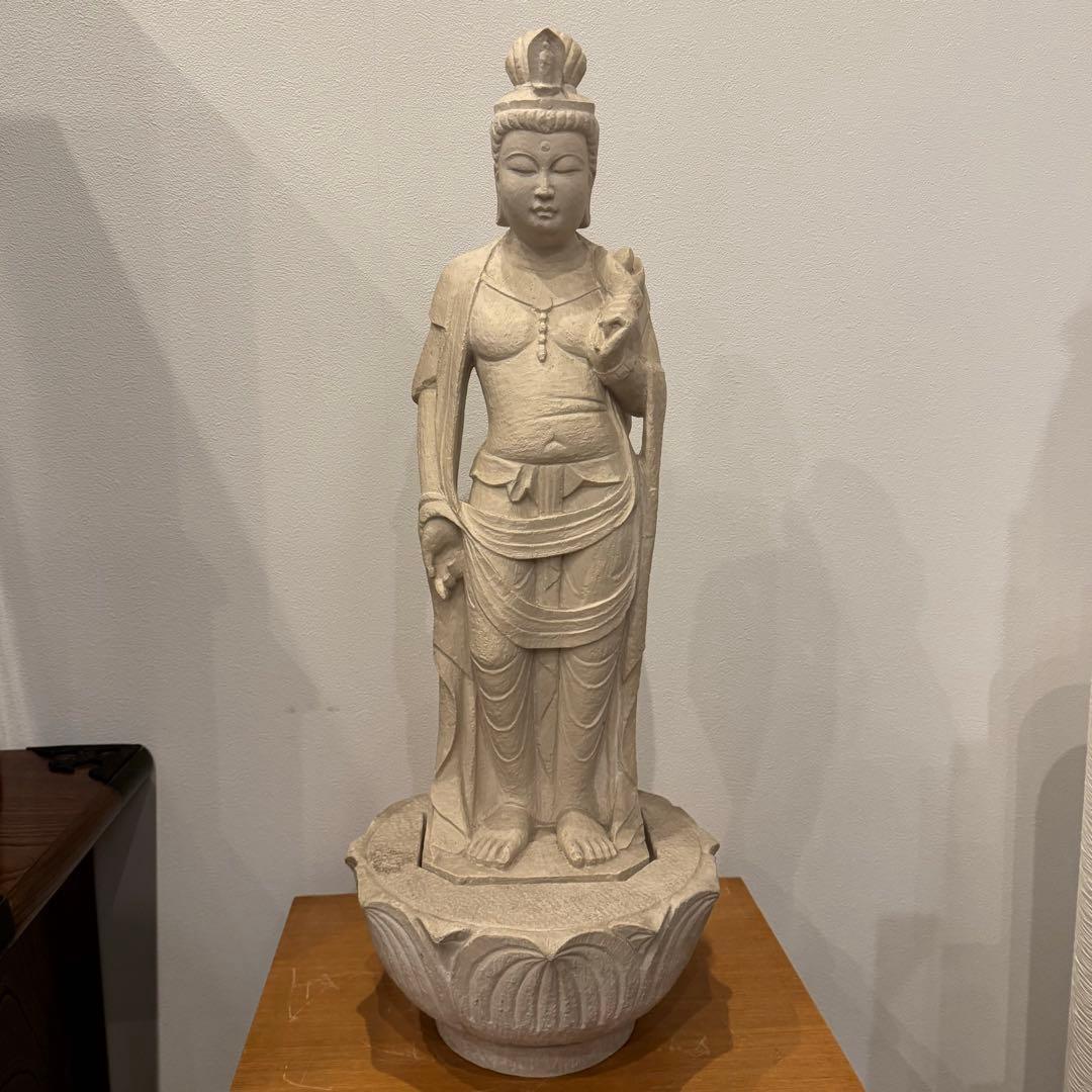 聖観音菩薩立像 石像 台座付 大型サイズ(高さ74cm)