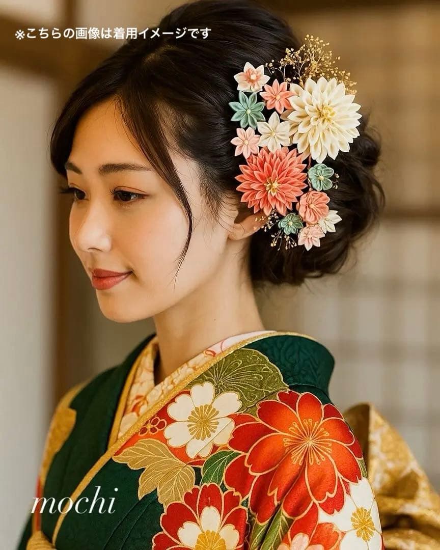 【つまみ細工 髪飾り（正絹／パール／ゴールドかすみ草付き）】
