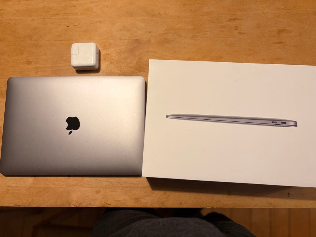 8CPU 8GPU MacBook Air M1 8GB 512GB シルバー