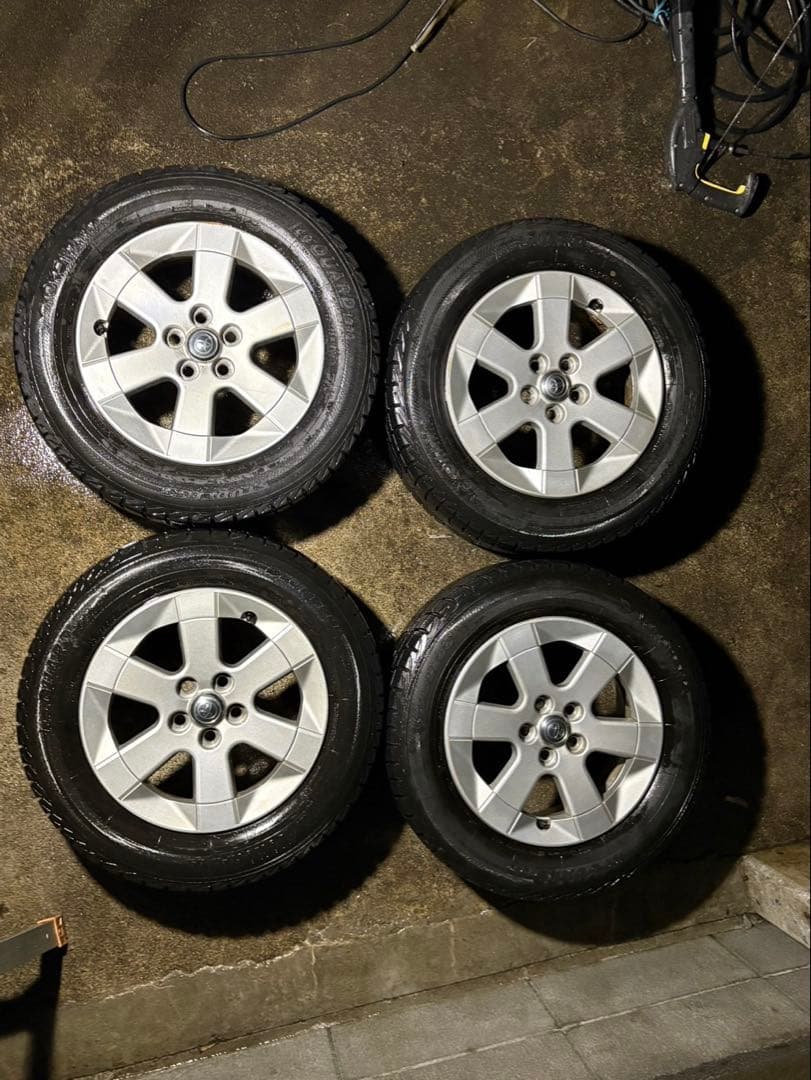 純正アルミホイール付きスタッドレスタイヤ 4本セットYOKOHAMAタイヤ