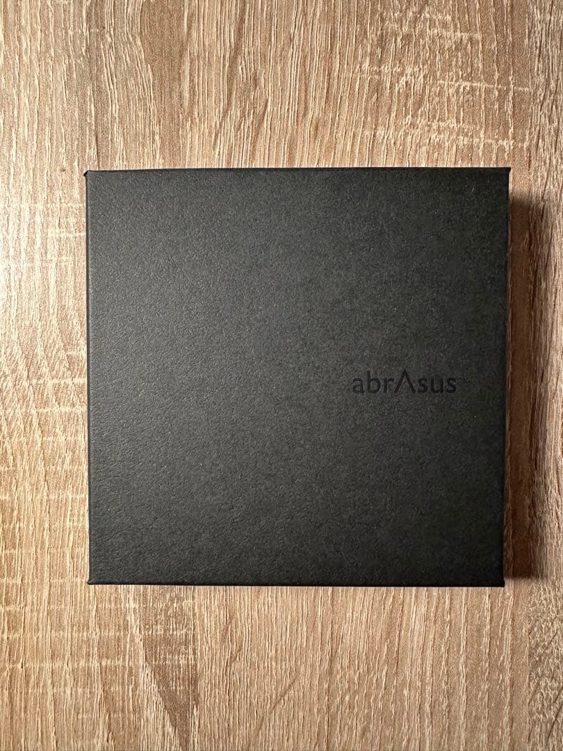 abrAsus（アブラサス）　「薄い財布」