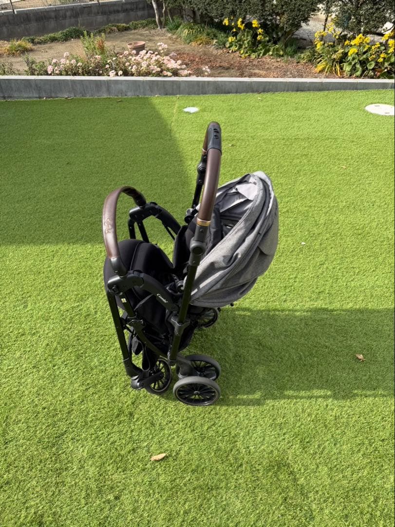 Combi スゴカル ベビーカー 黒/グレー