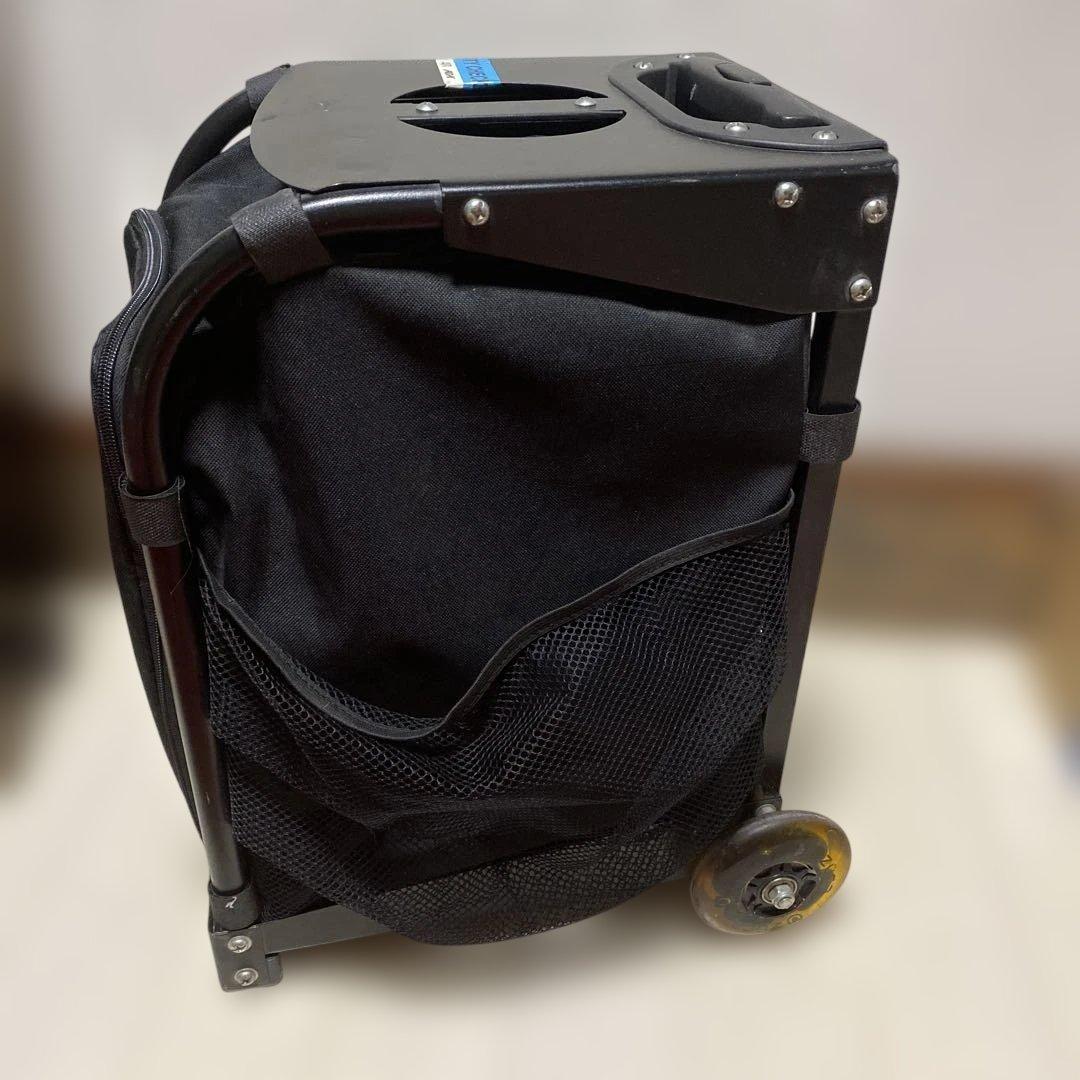 zuca 座れるキャリーケース