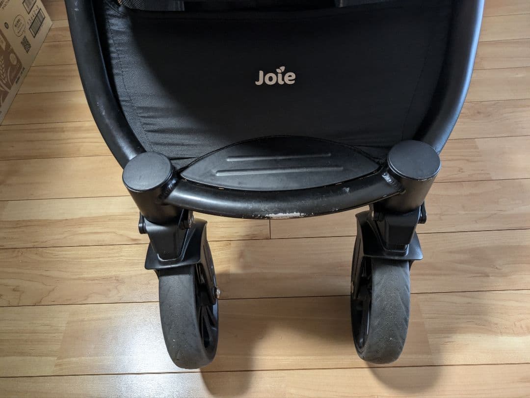 【もみぢ】カトージ　ジョイー　4輪ベビーカー