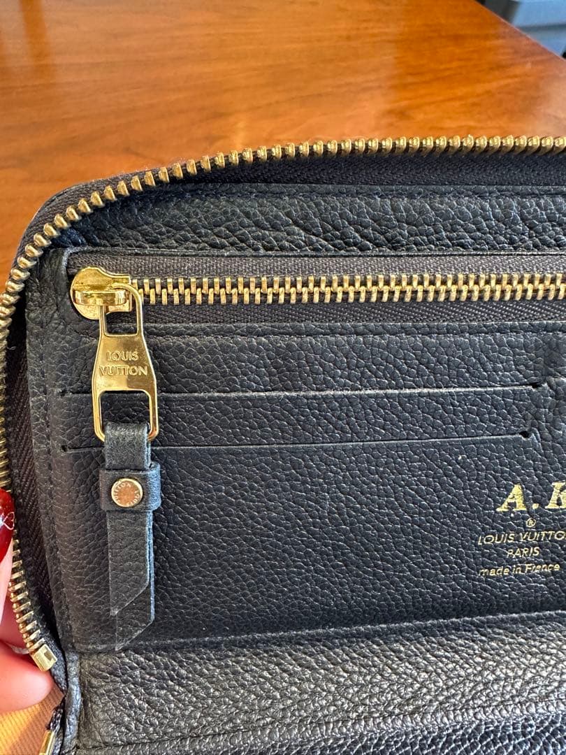 【LV】ルイヴィトン　長財布