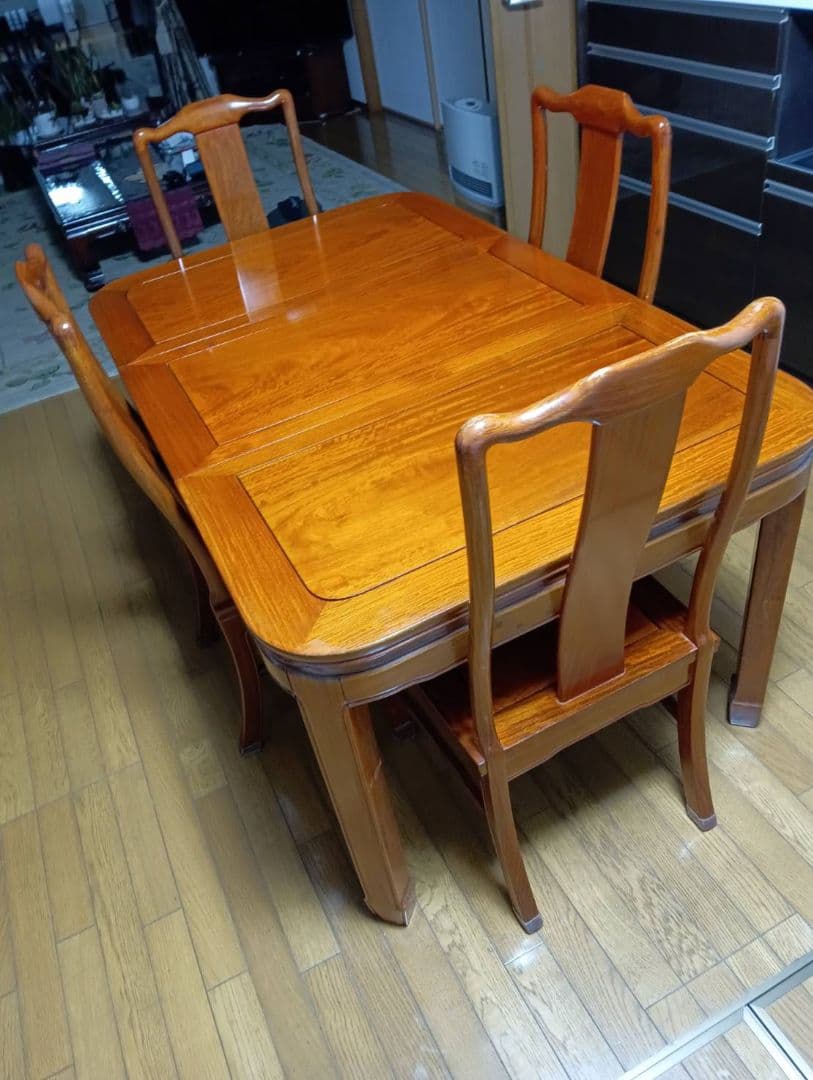 (直接お渡しのみ)花梨伸縮式ダイニングテーブルセット 4脚付き