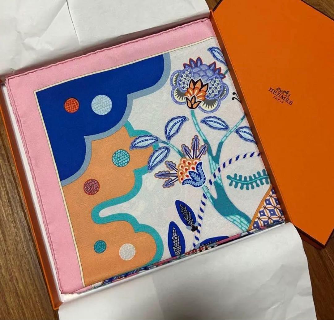 エルメスHERMES スカーフ　デュオ・コスミック　京森康平氏デザイン箱無し
