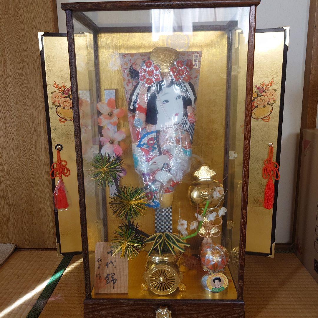 伝統的 羽子板 ガラスケース入り