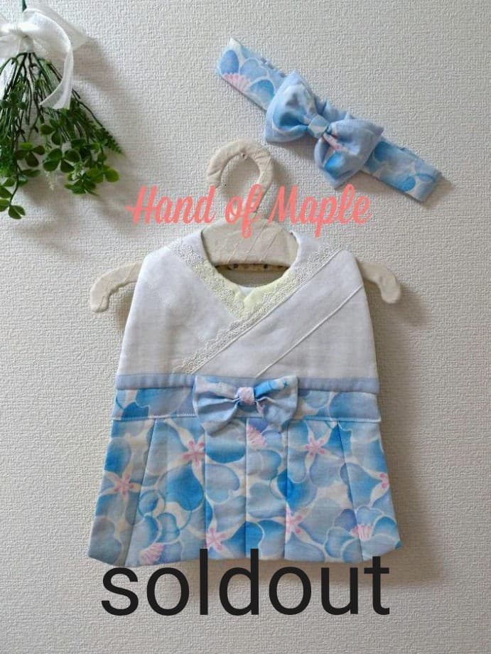 【送料無料】袴風スタイ&二重リボンヘアバンド(水色×つばき)