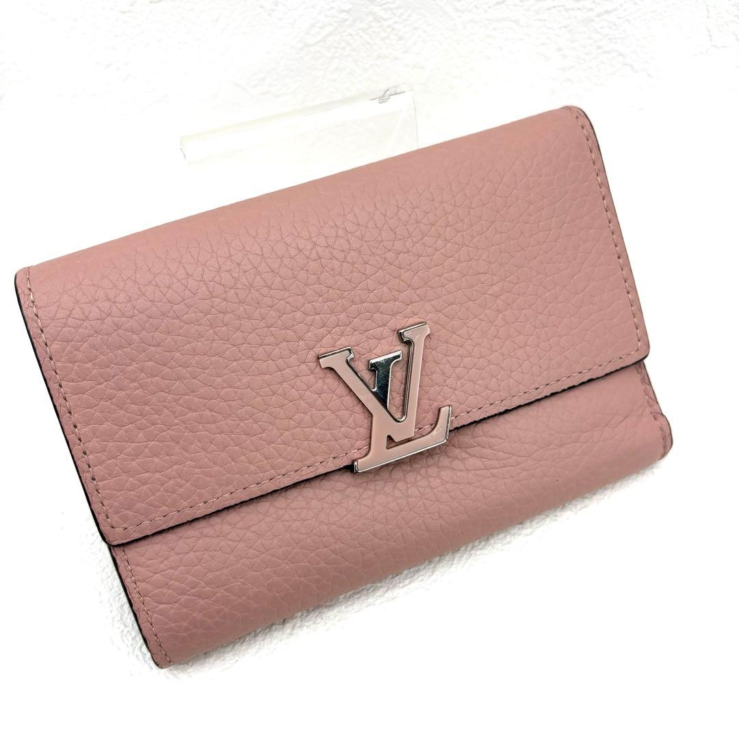 ヴィトンポルトフォイユカプシーヌコンパクト