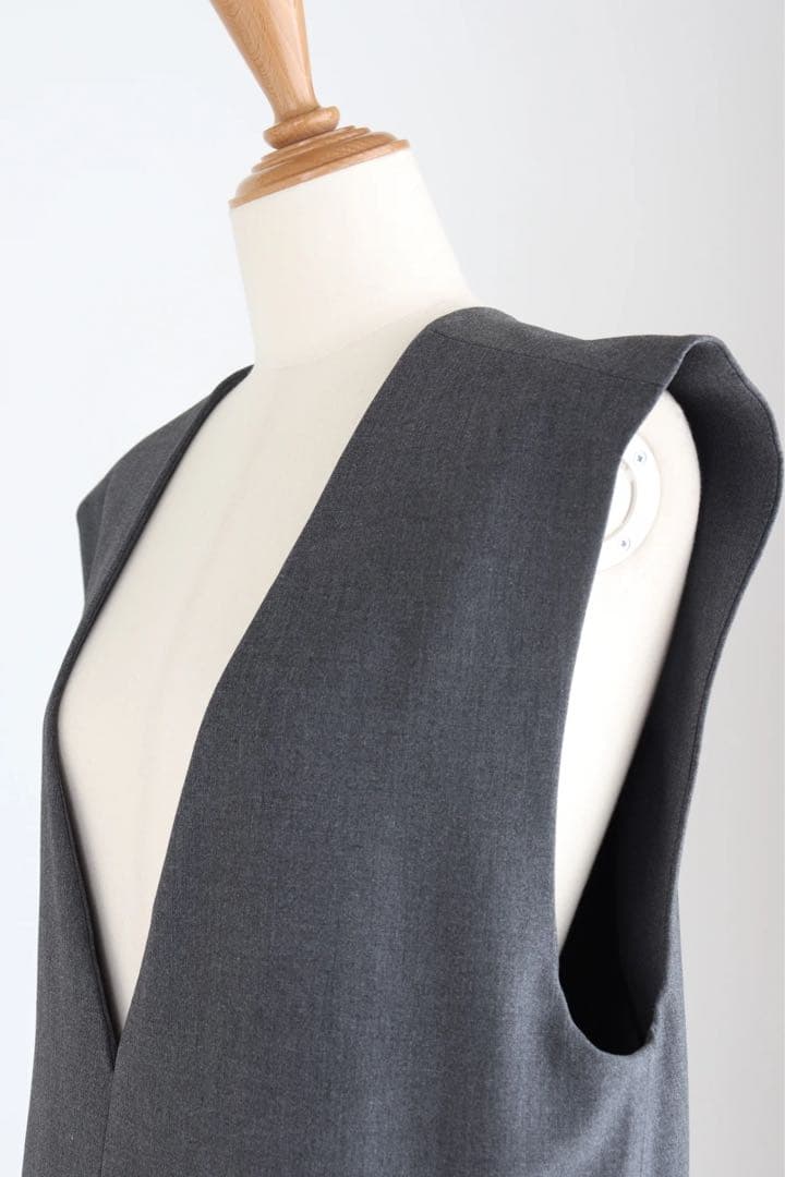 St.cecilia Vネックサロペット　グレー