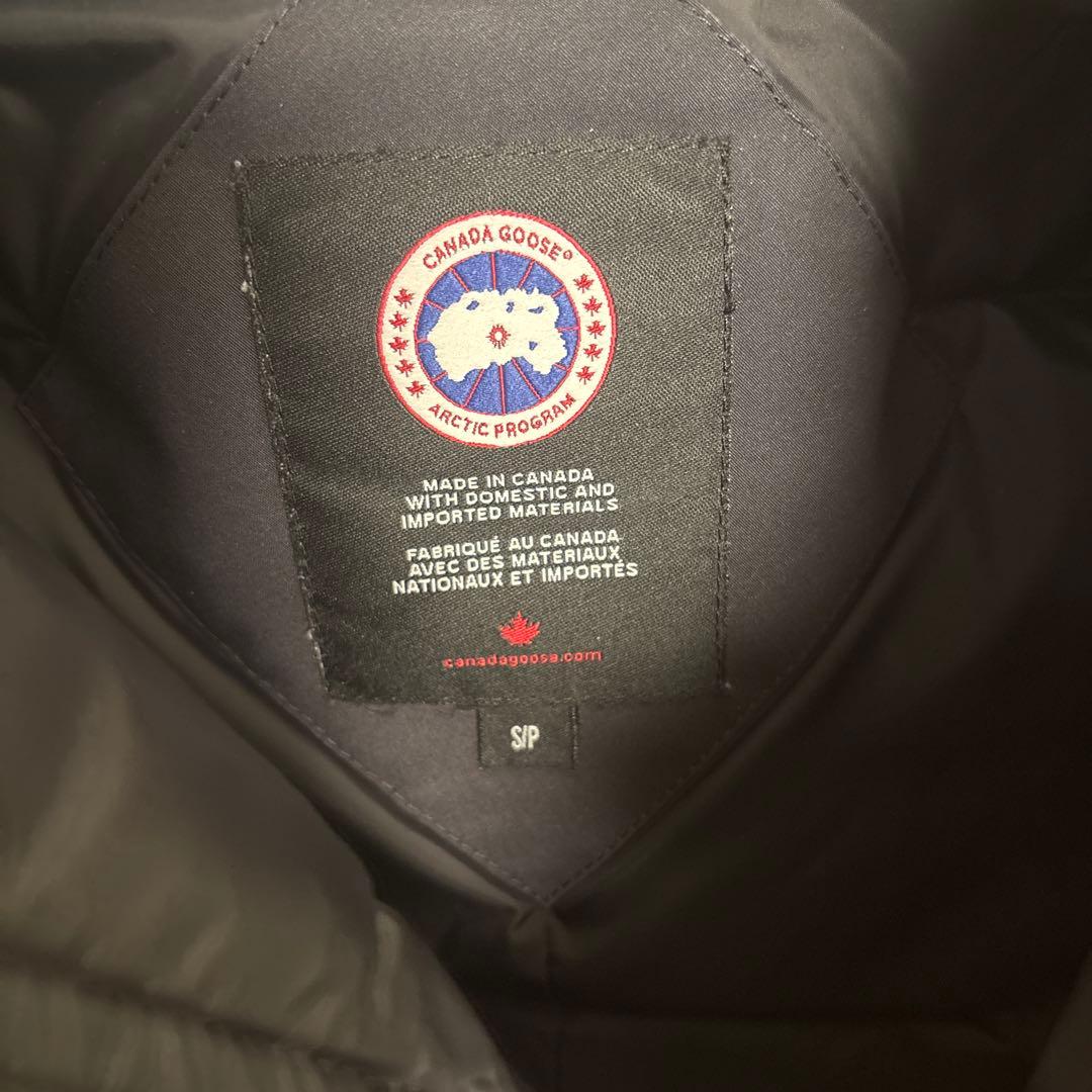 カナダグース　BRONTE PARKA ブロンテ フード付き ダウンジャケット