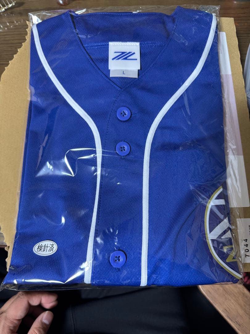 FC町田ゼルビアベースボールシャツ青 12番